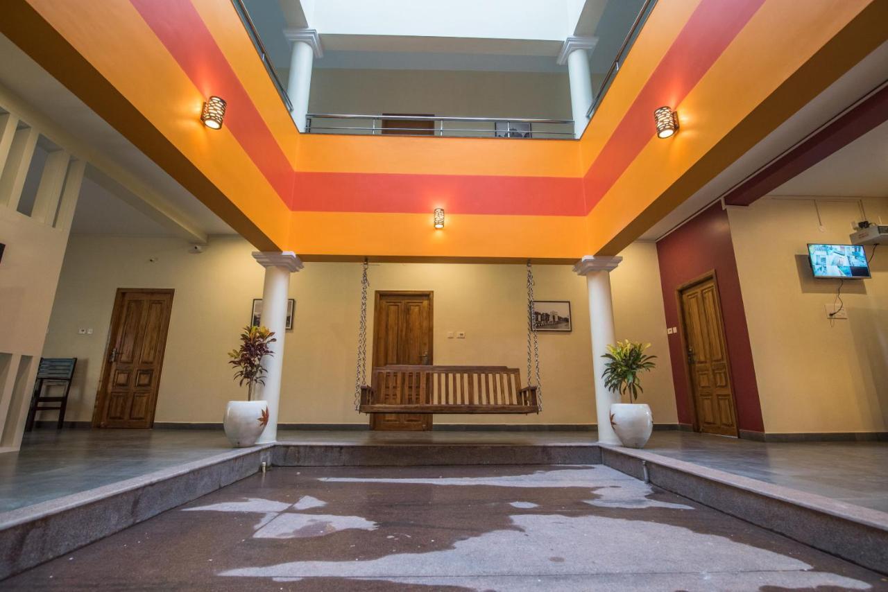 Saffron Vilva Hotel Pondicherry Exterior photo