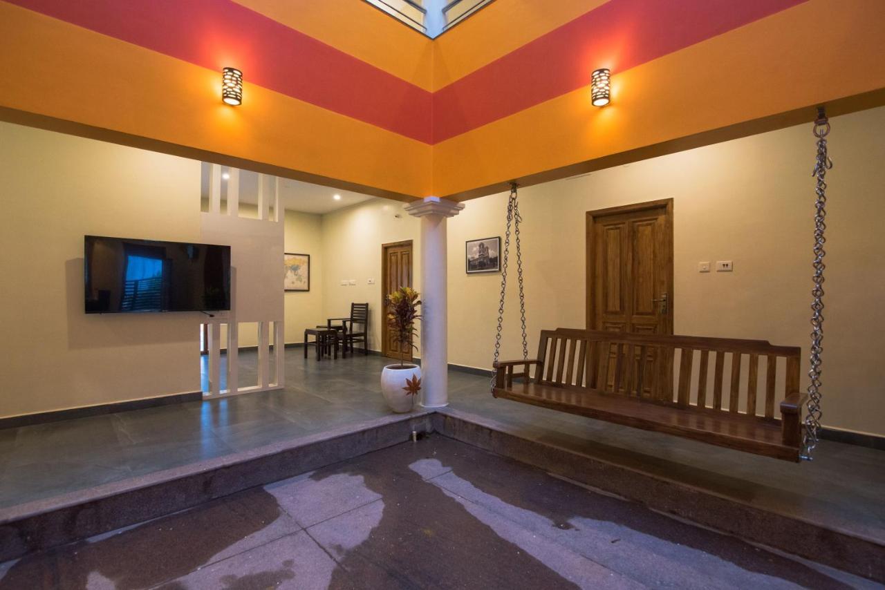 Saffron Vilva Hotel Pondicherry Exterior photo